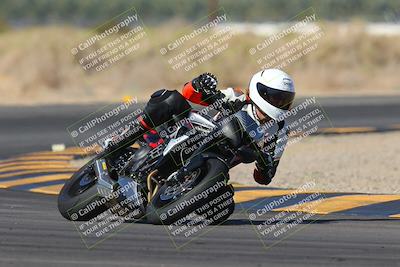 media/Nov-06-2023-Moto Forza (Mon) [[ce023d0744]]/3-Intermediate Group/Session 3 (Turn 16)/